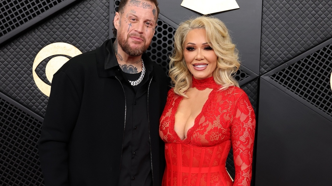 Jelly Roll Clarifies Post About Feeling 'On Top of the World' Amid Divorce 