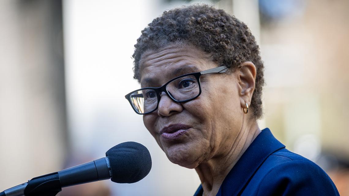 Most LA voters undecided about mayor's race, with support for Bass at 20%, poll finds 