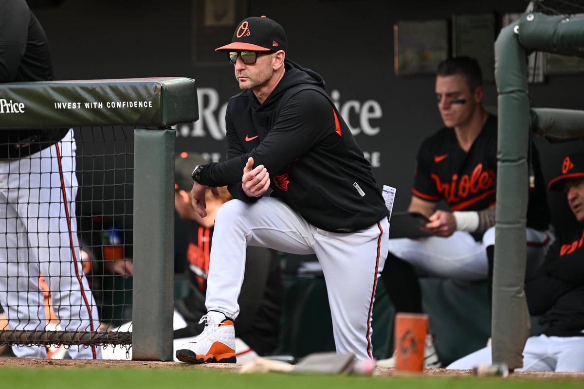  Baltimore Orioles manager Craig Albernaz (55) watches his team play against the Houston Astros © Jamie Sabau-Imagn Images © Jamie Sabau-Imagn Images