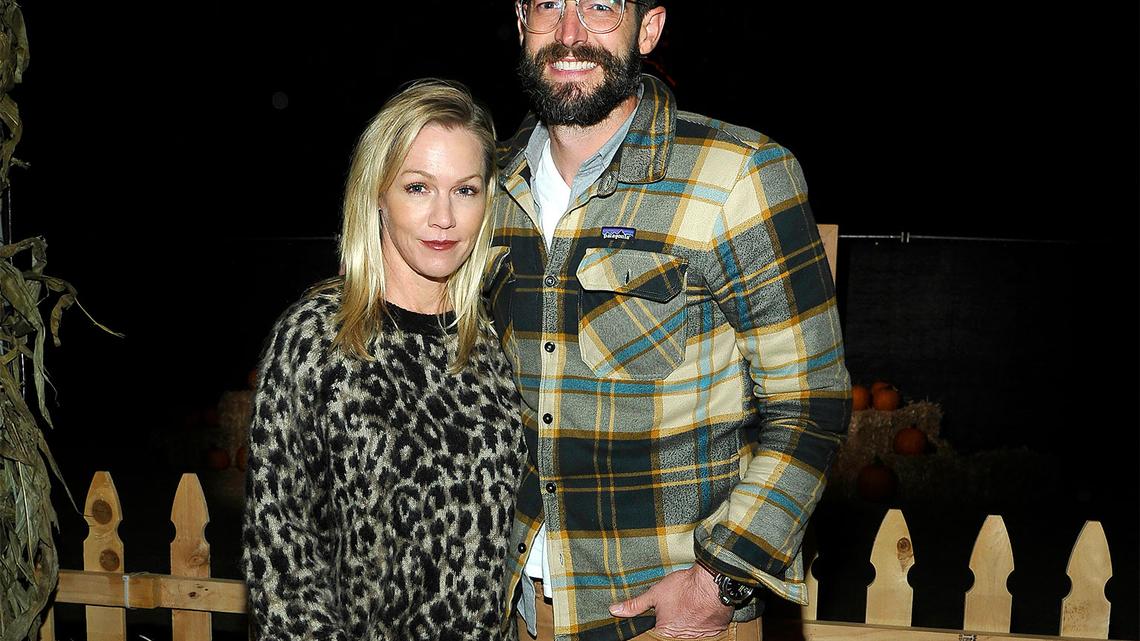 The Shocking Way Jennie Garth Learned Husband Dave Abrams Filed for Divorce 