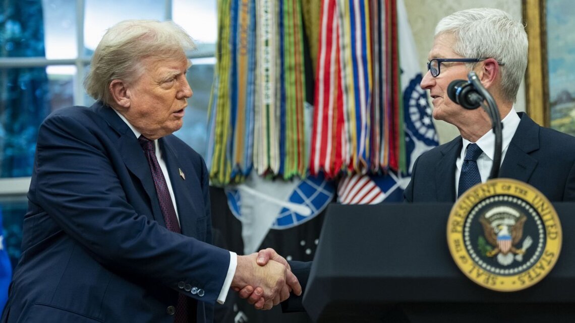 Trump says Apple, Intel partnering on U.S. made computer chips 