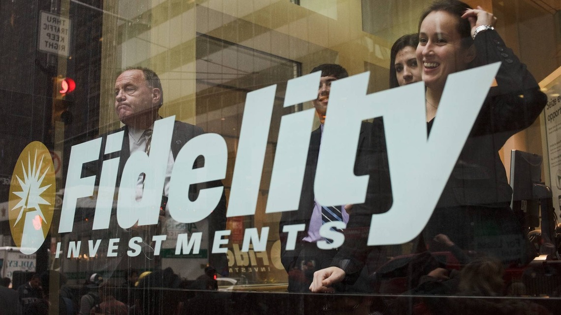 Fidelity, State Street ETFs cost the same, but one pays you more 