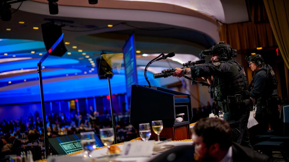 Security Scare at The White House Correspondents’ Dinner with President Trump. WASHINGTON, DC - APRIL 25: Armed Secret Service agents stand on stage during a shooting incident at the annual White House Correspondents Association Dinner at the Washington Hilton on April 25, 2026 in Washington, DC. According to reports, President Donald Trump, along with other government officials, were evacuated from the Washington Hilton gun shots. (Photo by Andrew Harnik/Getty Images)