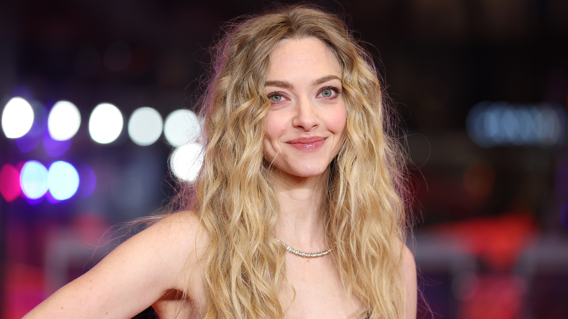 Amanda Seyfried's $13 Earring Style Makes Any Outfit Look Old-Money Rich 