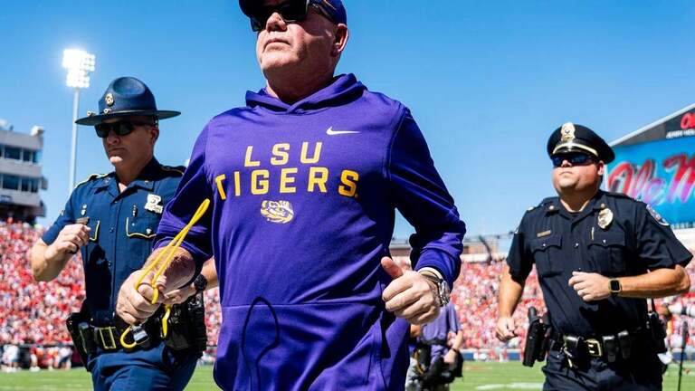 Ex-LSU, Notre Dame coach Brian Kelly joins CBS Sports 