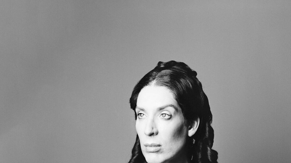 ‘RuPaul's Drag Race' star Alaska takes on Mary Todd Lincoln in ‘Oh, Mary!' at Ahmanson Theatre 