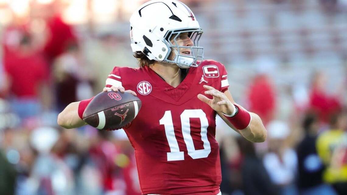 Oklahoma sticking with QB John Mateer despite turnovers 