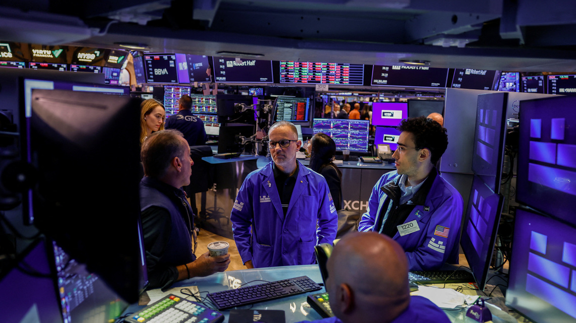 Bond market sell-off rumbles on ahead of Trump and XI talks 