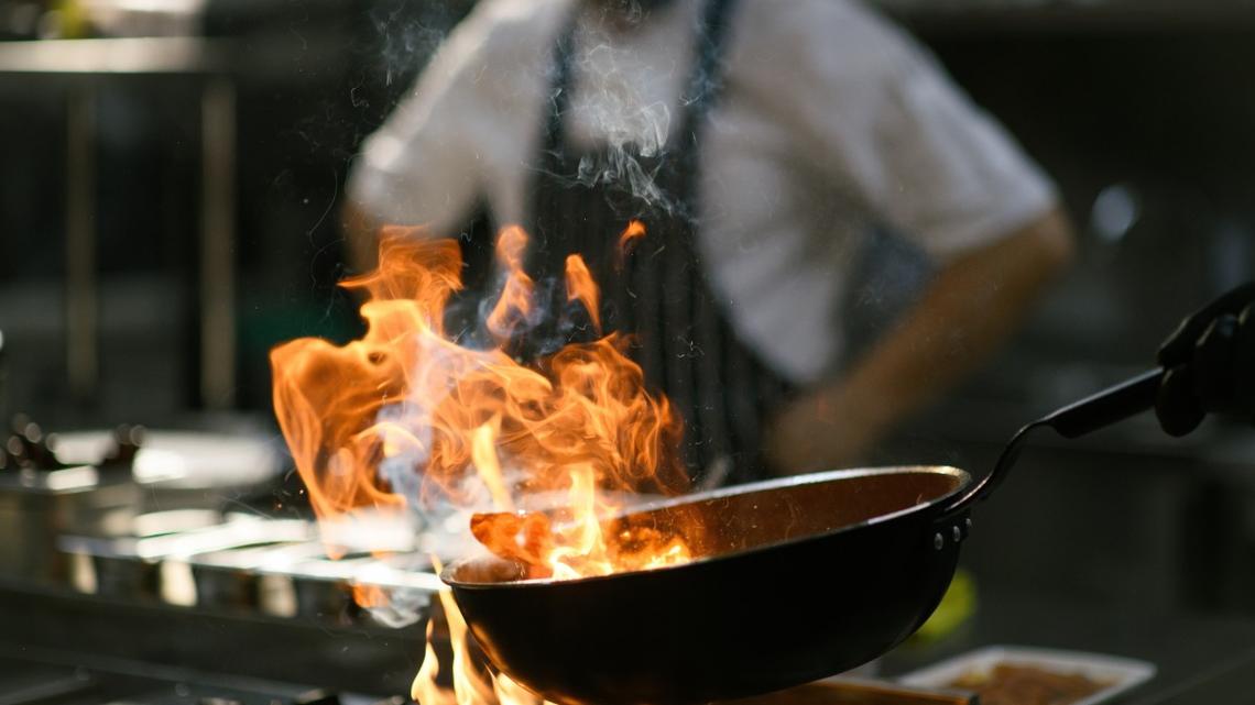 21 Best Food and Cooking Shows to Stream Right Now-and Where to Watch Them 