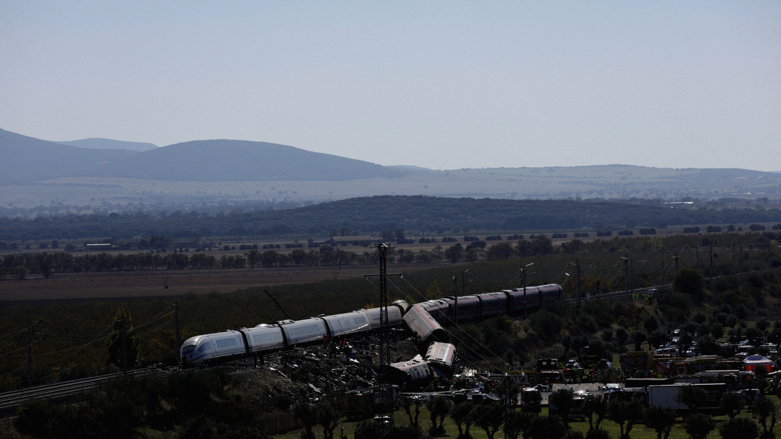 Spanish train crash death toll rises to 69 in grim search for victims 