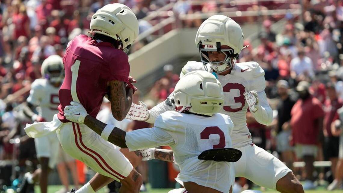 Ryan Coleman-Williams & 5 Other Players  to Sit: College Fantasy Football  Risky Starts to Avoid In Week One