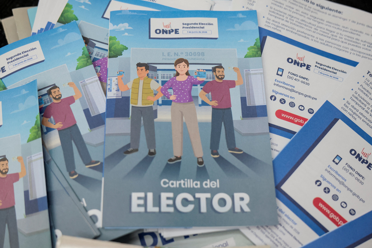 Voter information leaflets issued by Peru’s National Office of Electoral Processes (ONPE) sit ahead of the June 7 runoff election, in Lima, Peru, June 6, 2026. REUTERS/Stifs Paucca