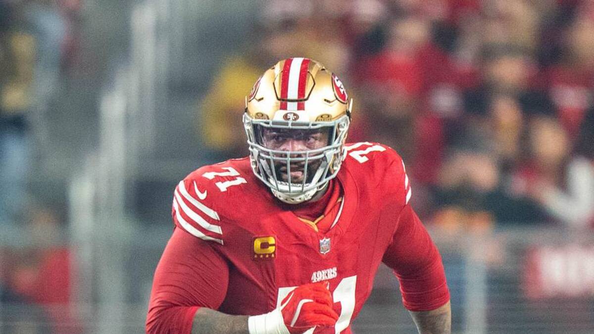  November 24, 2025; Santa Clara, California, USA; San Francisco 49ers offensive tackle Trent Williams (71) during the first quarter against the Carolina Panthers at Levi's Stadium. Mandatory Credit: Kyle Terada-Imagn Images | Kyle Terada-Imagn Images 