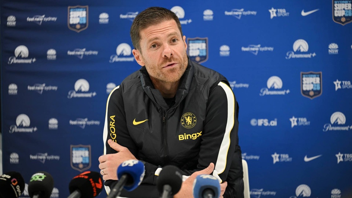 "Xabi Alonso Lost His Job Because of Vinícius Júnior": Jamie Carragher Clears Chelsea Boss Over Real Madrid Exit 