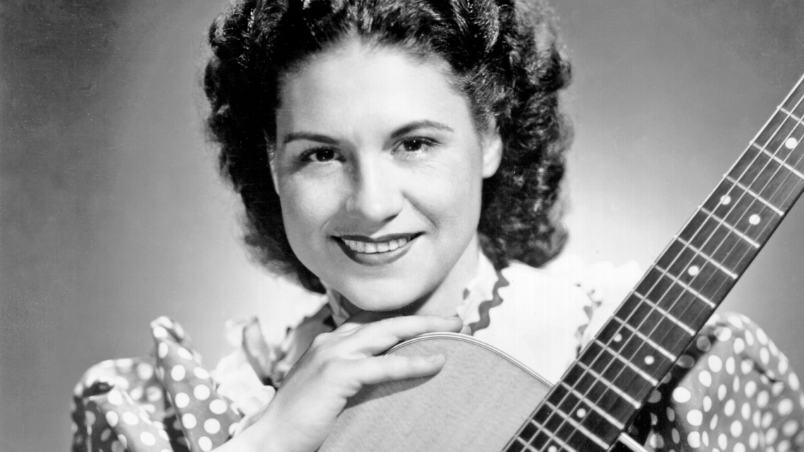 1952 Country Song, Banned by Some Radio Stations, Dethroned Hank Thompson's No. 1 Hit 