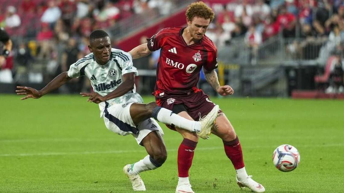 Toronto FC snap long skid with tidy victory over Revolution  