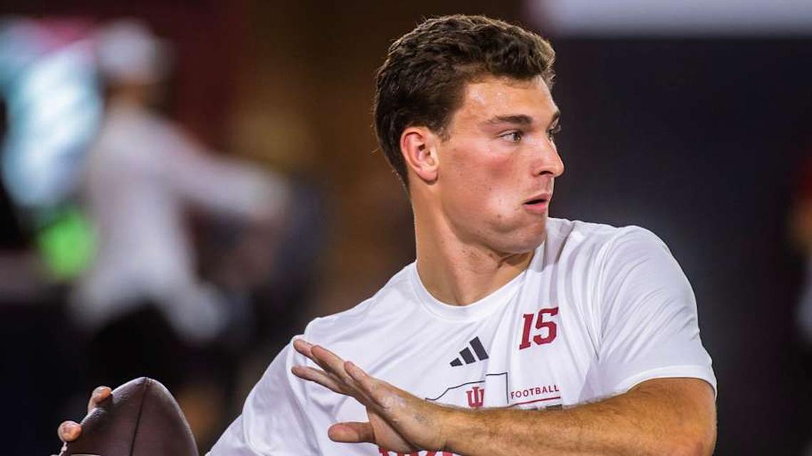  Fernando Mendoza participates in Indiana University's Pro Day at Mellencamp Pavilion on Wednesday, April 1, 2026. | Rich Janzaruk/Herald-Times / USA TODAY NETWORK via Imagn Images 