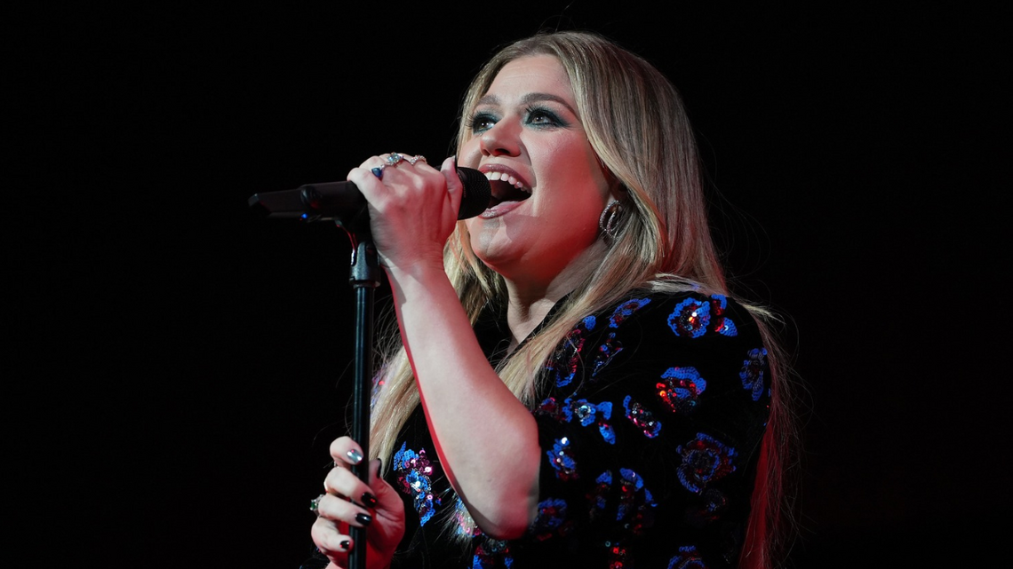 Kelly Clarkson Performs 'Stronger' at Allegiant Stadium Amid Feud Over $15,000 Mechanical Bird 