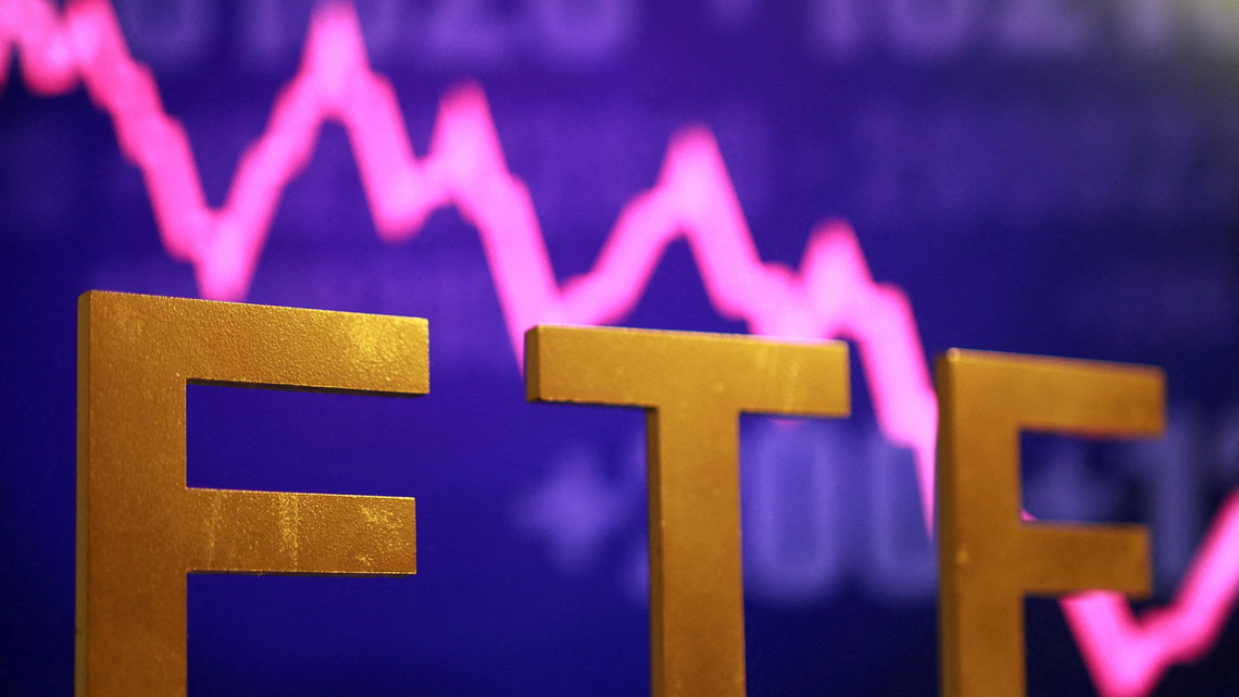Analysis-US leveraged single-stock ETF boom may be cooling 