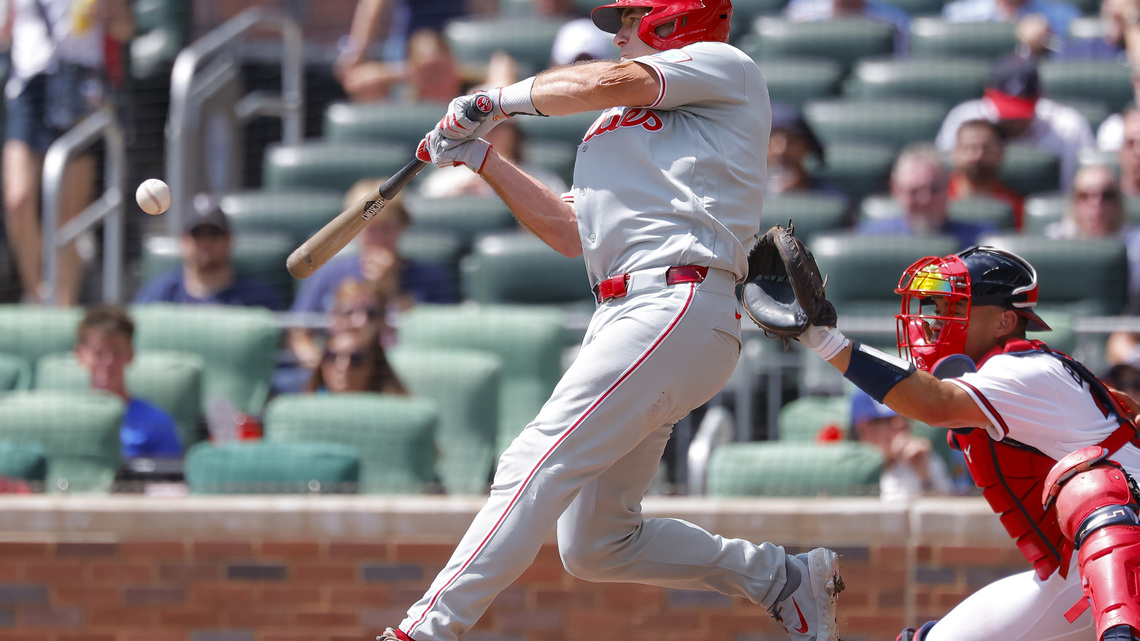 J.T. Realmuto's two-run homer and a late offensive surge power Phillies past Braves