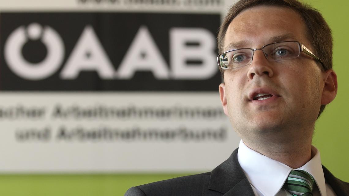 Senior Austrian conservative quits after conviction for misuse of office 
