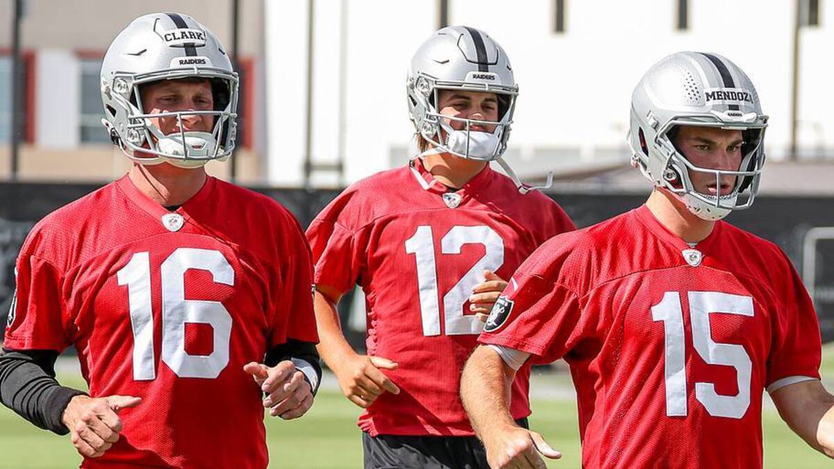  Jacob CLark, Aidan O'Connell, Fernando Mendoza.jpg | DARRELL CRAIG HARRIS, ON SI 