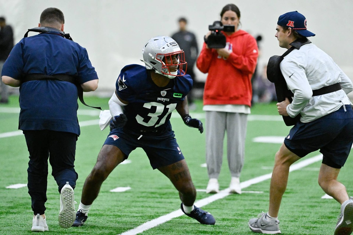  May 9, 2025; Foxborough, MA, USA; New England Patriots safety Craig Woodson (31) went from unknown to starter as a rookie in 2025. Eric Canha-Imagn Images 