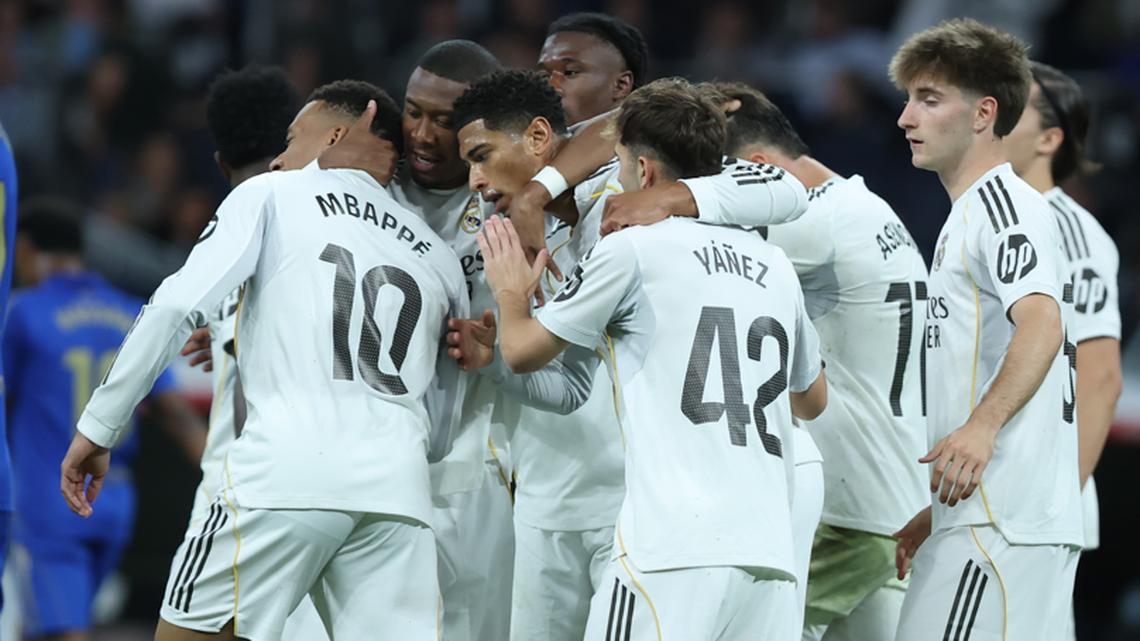 Triunfo amargo en el Bernabéu : Real Madrid cumple ante el Oviedo 