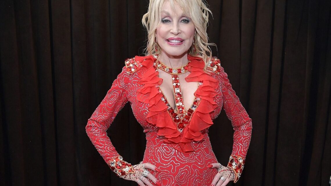Nashville Airport to Be Renamed in Dolly Parton's Honor, Governor Says 