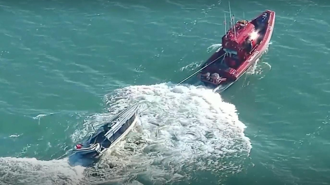 Macomb sheriff's office tries to 'recreate' Lake St. Clair boat crash that killed 3 
