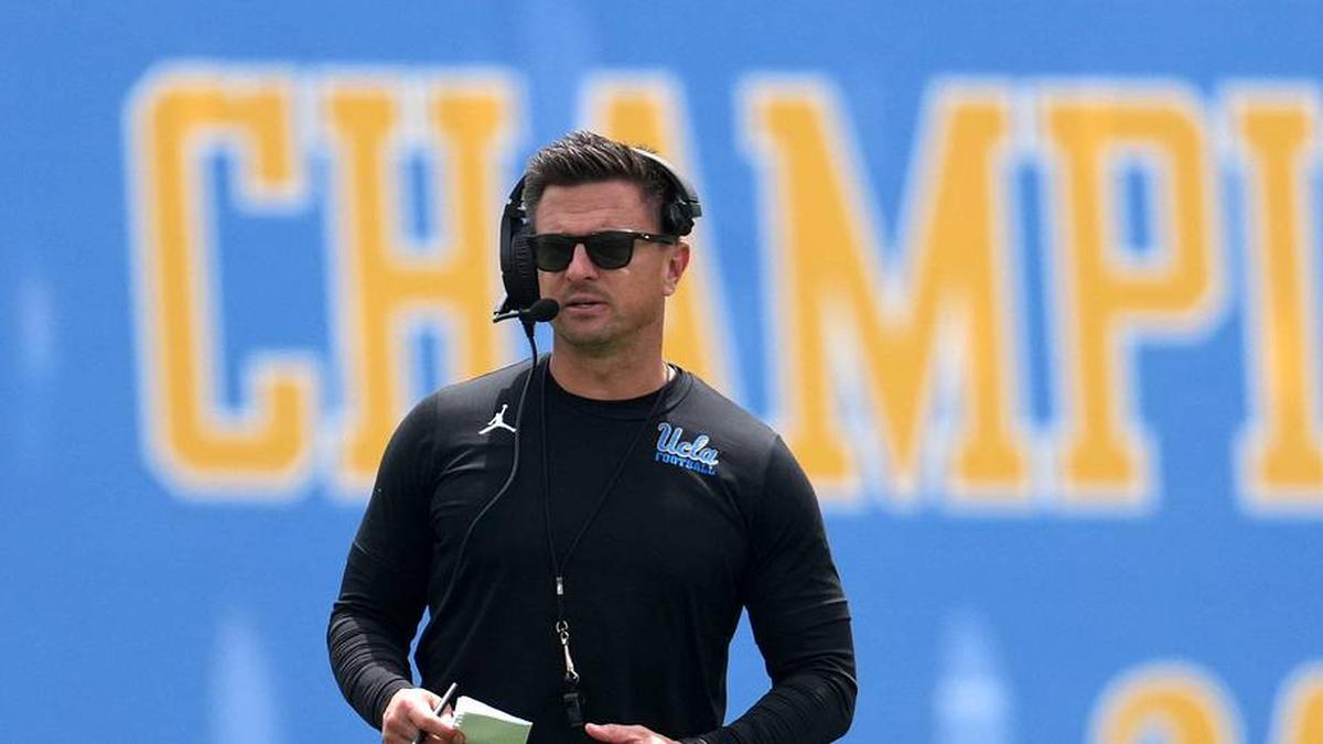  May 2, 2026; Pasadena, CA, USA; UCLA Bruins coach Bob Chesney reacts during the spring game at Rose Bowl. Mandatory Credit: Kirby Lee-Imagn Images | Kirby Lee-Imagn Images 