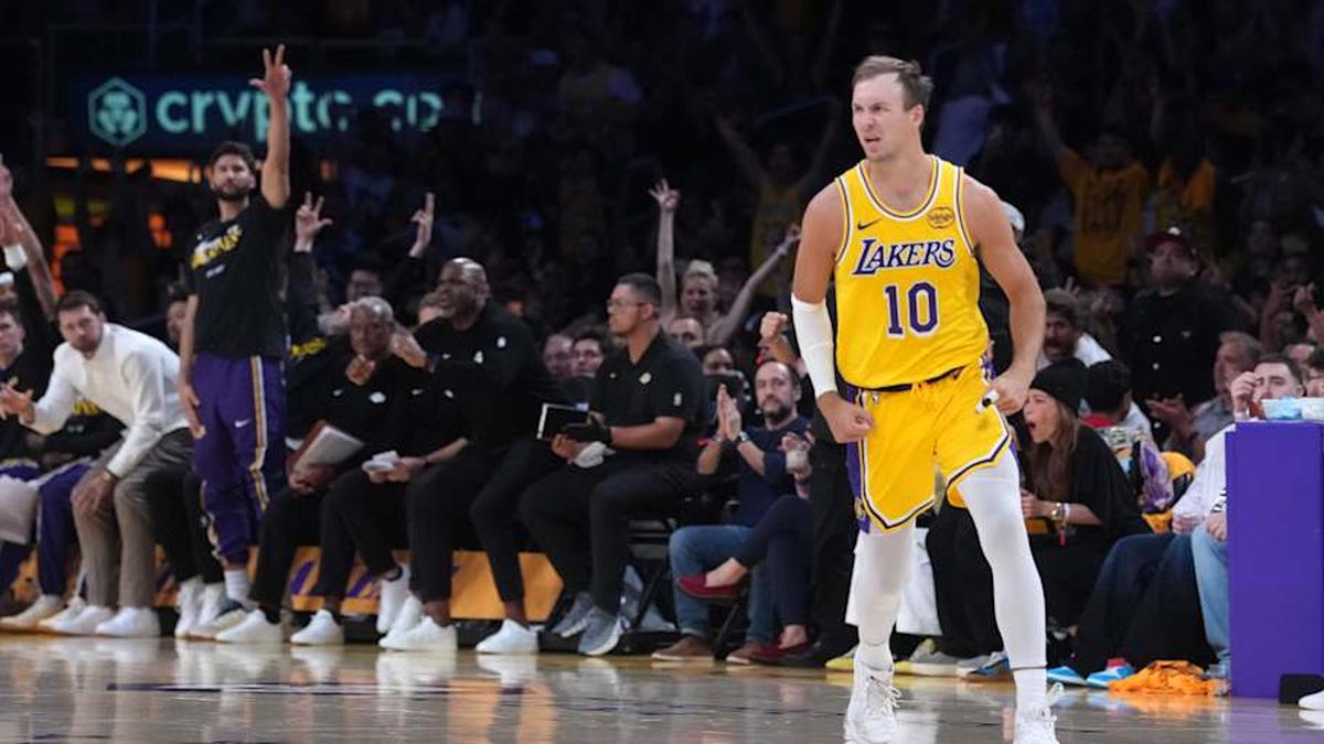  Apr 18, 2026; Los Angeles, California, USA; Los Angeles Lakers guard Luke Kennard (10) celebrates against the Houston Rockets in the second half during game one of the first round of the 2026 NBA Playoffs at Crypto.com Arena. | Kirby Lee-Imagn Images 