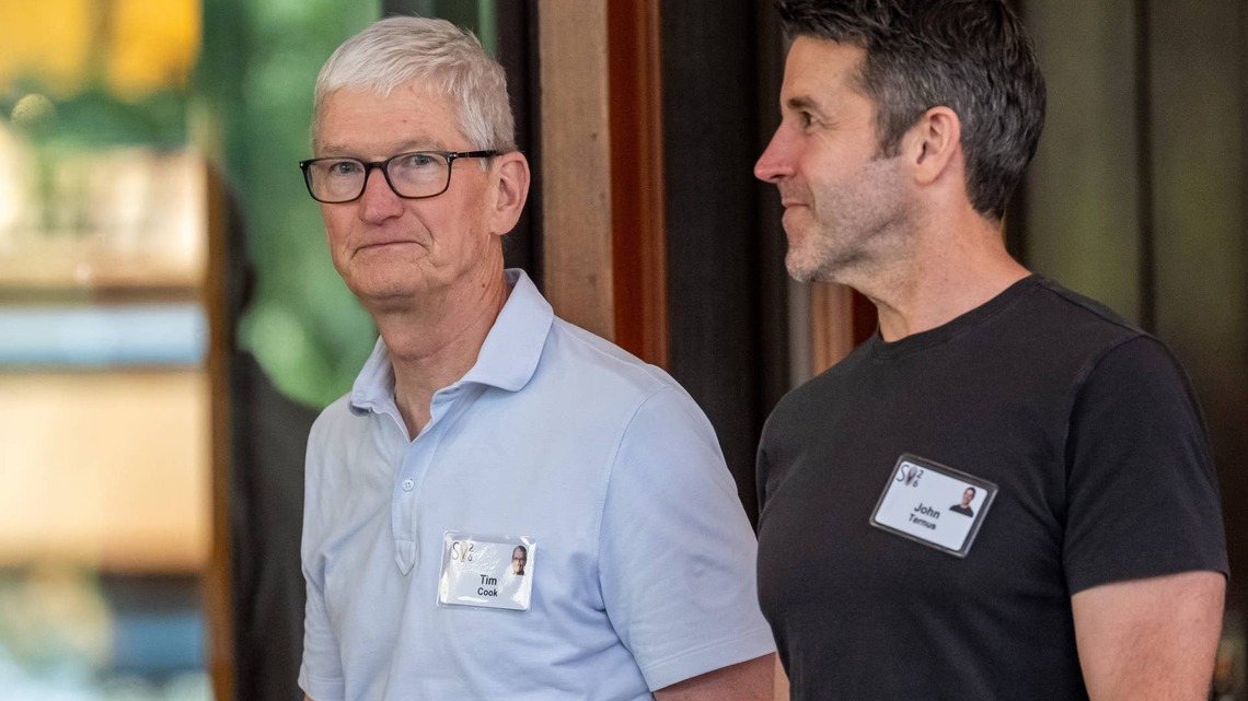 HSBC upgrades Apple stock price target ahead of earnings 
