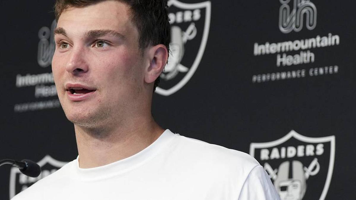  May 2, 2026; Henderson, NV, USA; Las Vegas Raiders quarterback Fernando Mendoza (15) speaks during a news conference at the team's Rookie Minicamp at Intermountain Health Performance Center. Mandatory Credit: Candice Ward-Imagn Images | Candice Ward-Imagn Images 