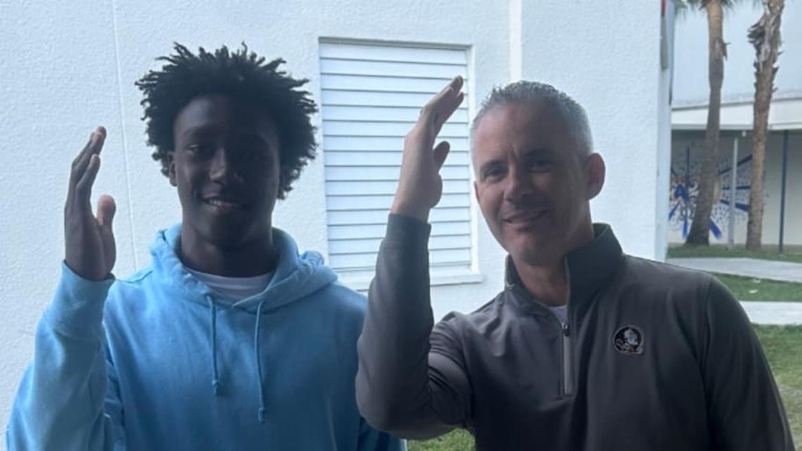  Anthony Jennings/Twitter 