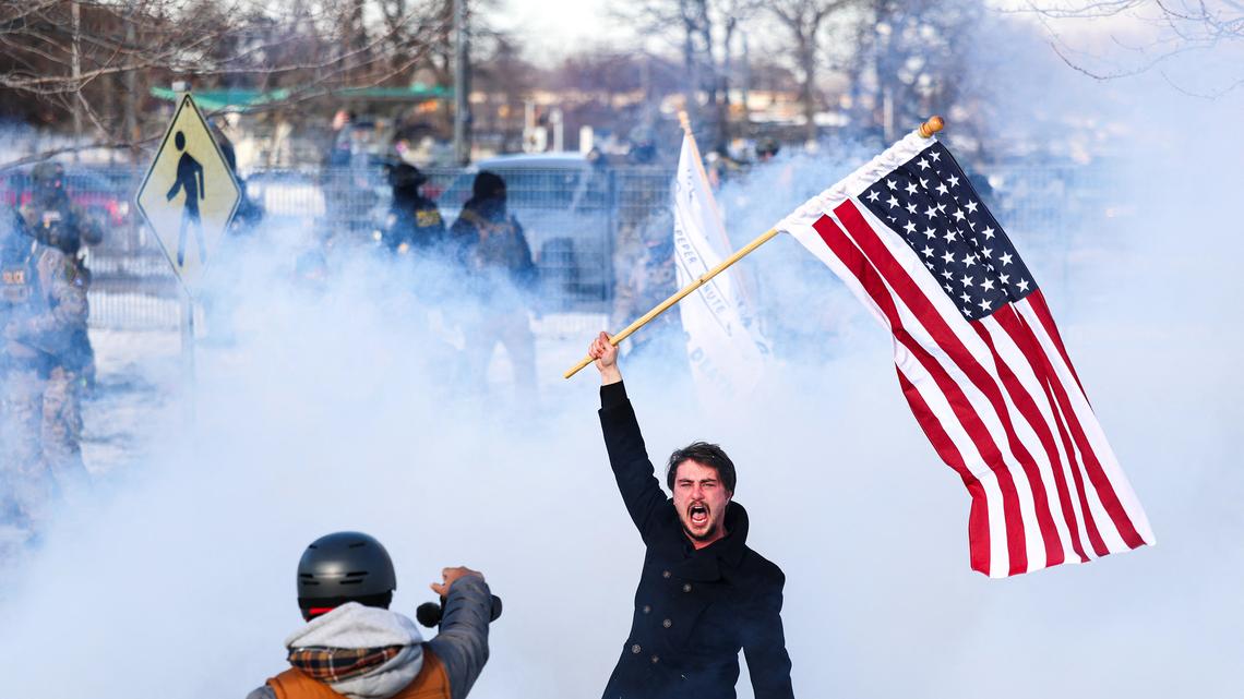 Commentary: What can Democrats stand for when there's no Trump to stand against? 