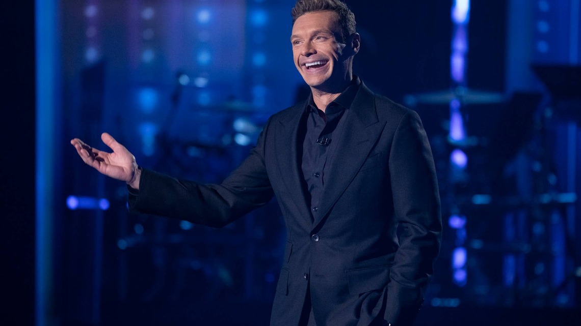 Ryan Seacrest is Absolutely 'Shredded' in New Shirtless Pics: See the Internet's Priceless Reactions 