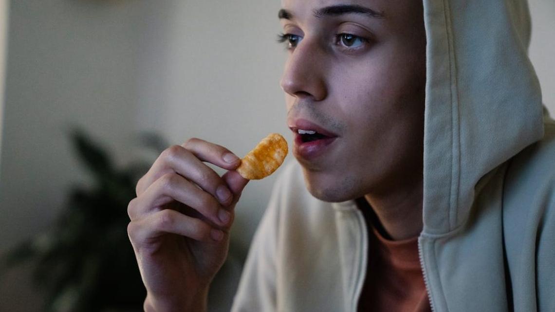 Eating ultra-processed food linked to reduced fertility in men