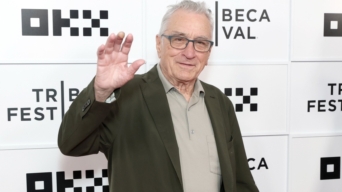 Robert De Niro Admits to Feeling 'Guilty' Over Not Always Being There for Kids 