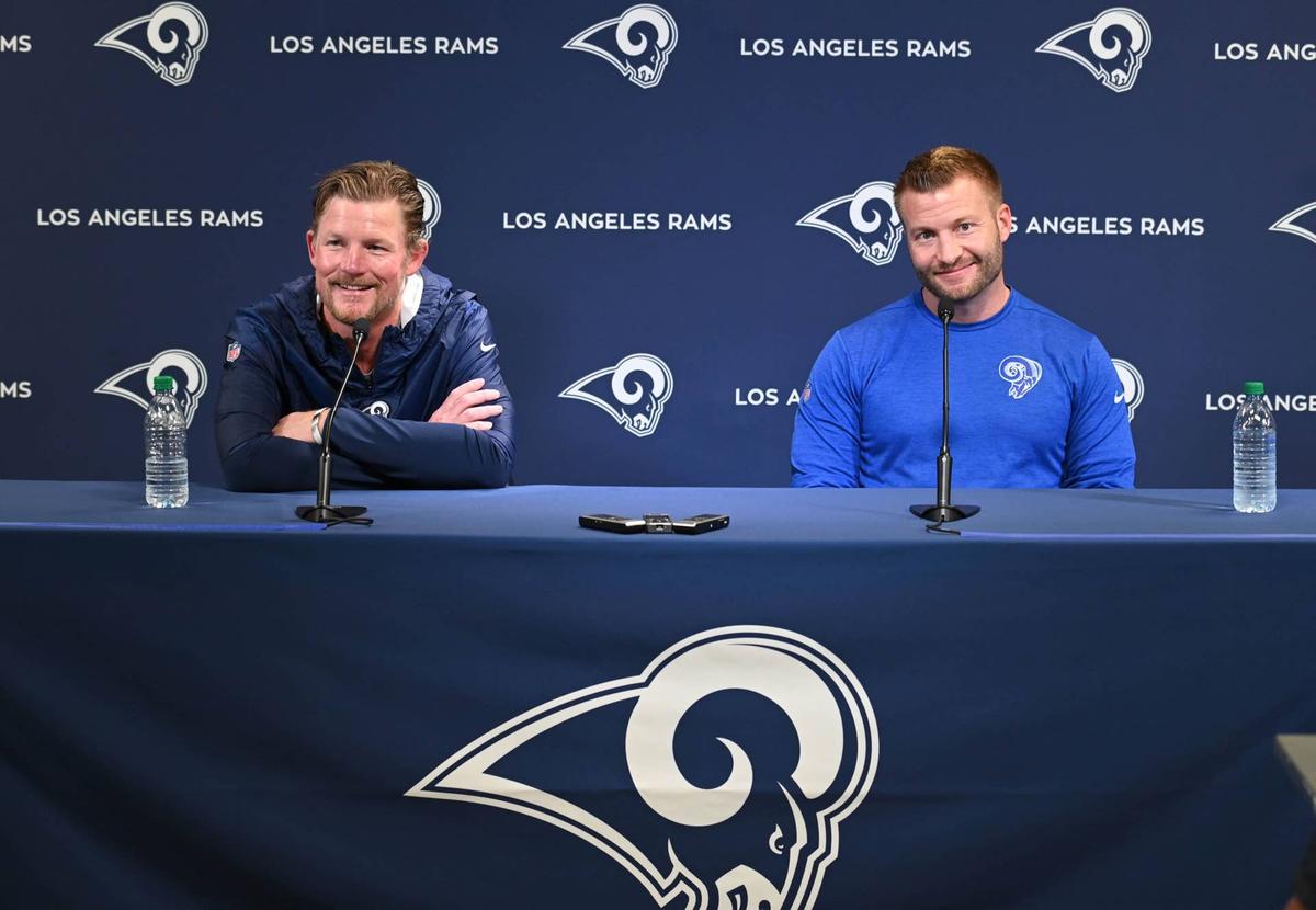  Rams GM Les Snead (left) and HC Sean McVay have a strong track record with bold moves. (Kirby Lee-USA TODAY Sports)
