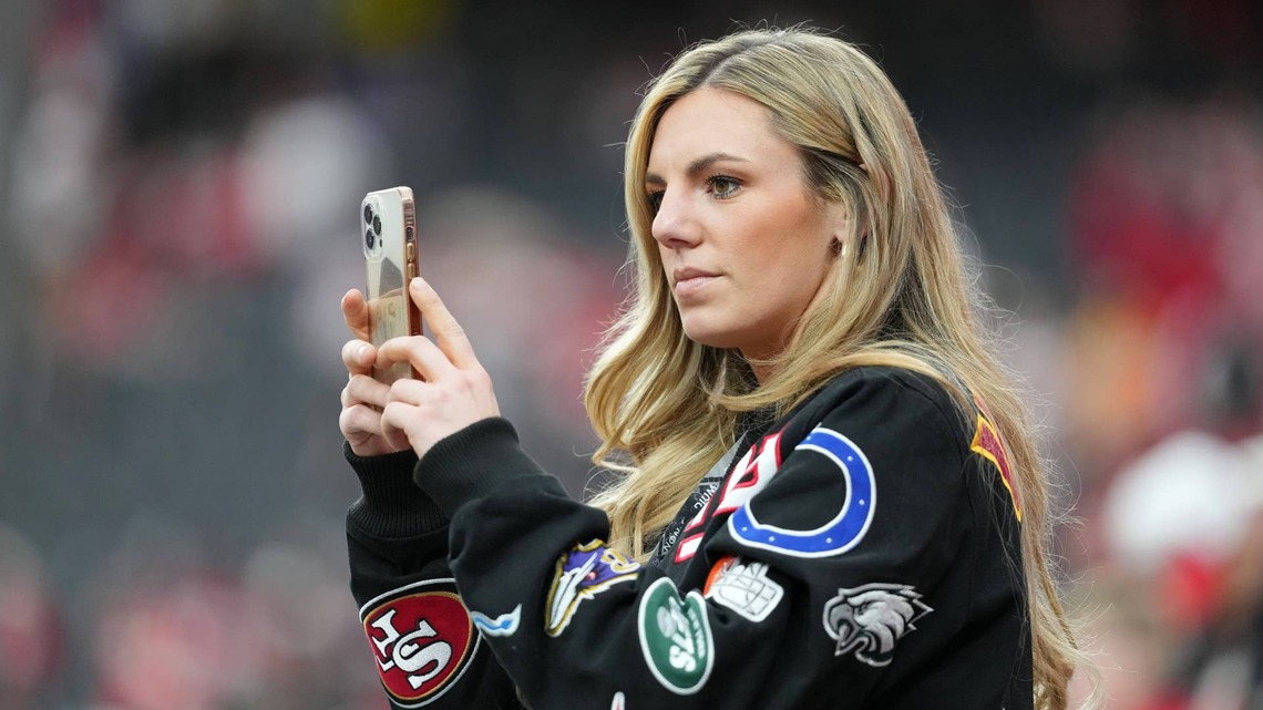 NFL Influencer Annie Agar Taunts Ohio State Fans