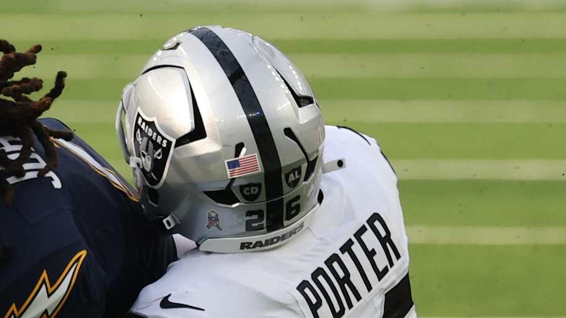  Nov 30, 2025; Inglewood, California, USA; Los Angeles Chargers wide receiver Quentin Johnston (1) makes a catch against the Las Vegas Raiders cornerback Darien Porter (26) during the first half at SoFi Stadium. Mandatory Credit: Kiyoshi Mio-Imagn Images | Kiyoshi Mio-Imagn Images 