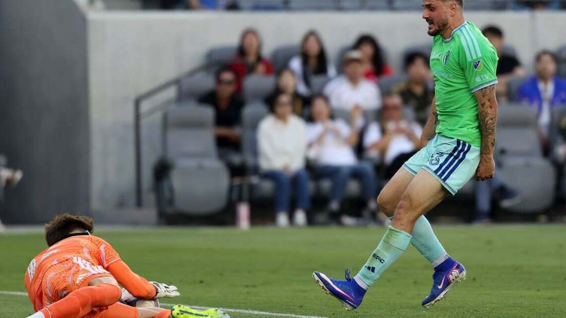 Sounders, RSL itching to end double-digit winless streaks 