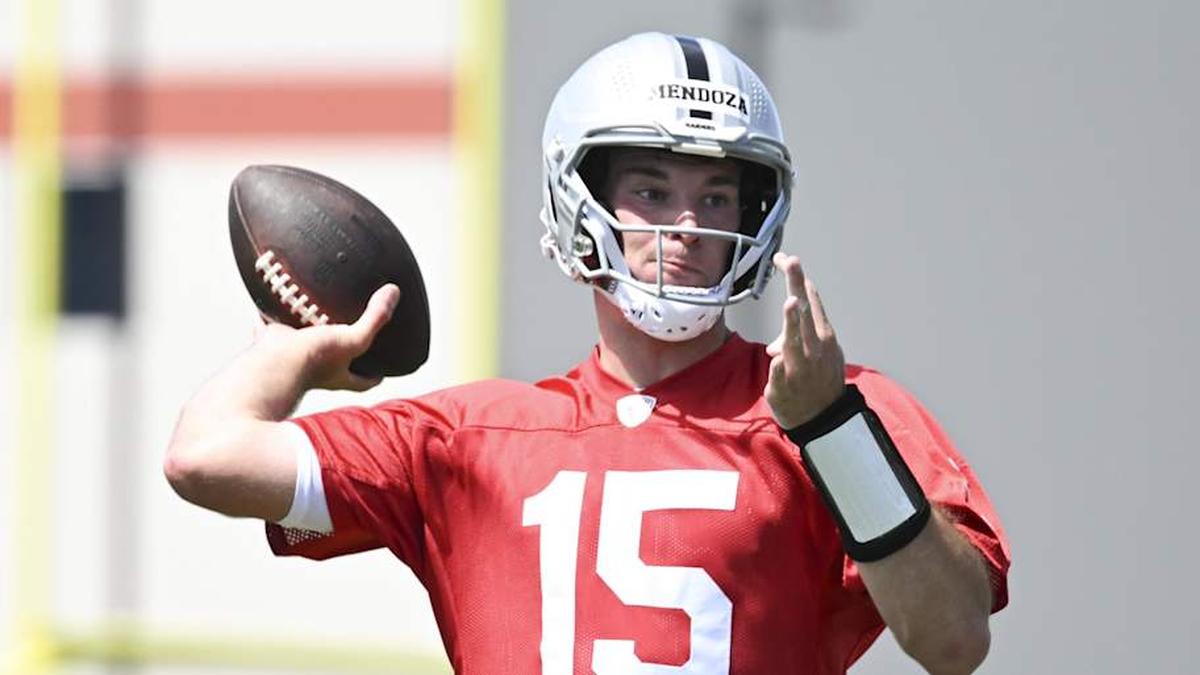  May 2, 2026; Henderson, NV, USA; Las Vegas Raiders quarterback Fernando Mendoza (15) runs through a drill during a Rookie Minicamp at Intermountain Health Performance Center. Mandatory Credit: Candice Ward-Imagn Images | Candice Ward-Imagn Images 