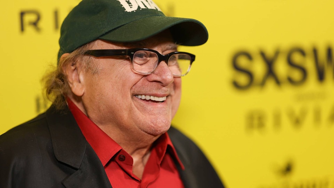 Singer Says Meeting Danny DeVito Was 'More Important' Than Hometown Hall-of-Fame Induction 