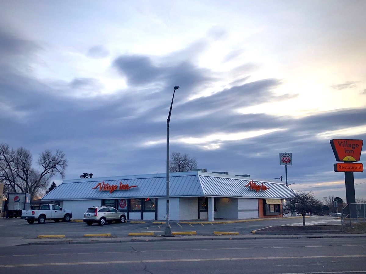  A Florida Village Inn Restaurant franchisee files for Chapter 11 bankruptcy protection. Shutterstock