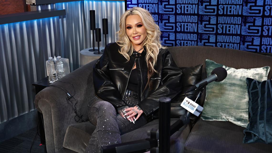 Bunnie Xo Says Burning Skin Smelled Like 'Pork Rinds' During Facelift 