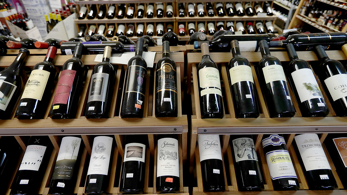 US wants its booze back in Canada's stores but some say don't buy it 
