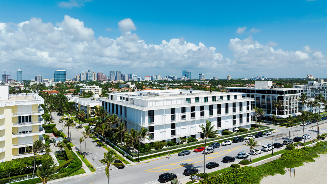 Palm Beach condo building, Kennedy Center share an architectural link