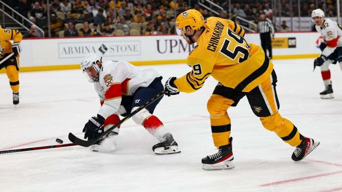 Penguins sign F Egor Chinakhov, G Arturs Silovs 